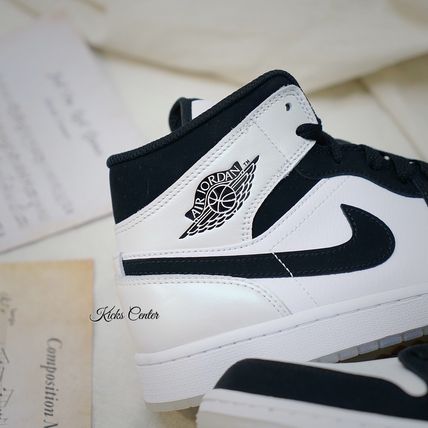 Nike スニーカー ★ナイキ★エアジョーダン1 ミッド "ブラック/ホワイト"(8)