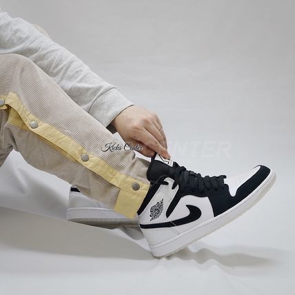 Nike スニーカー ★ナイキ★エアジョーダン1 ミッド "ブラック/ホワイト"(2)