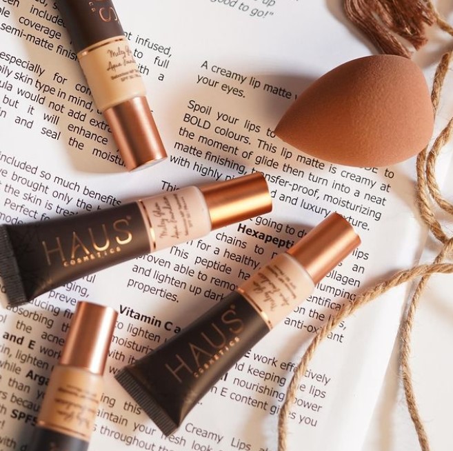 Squishy Puff Beauty Blend-HAUS