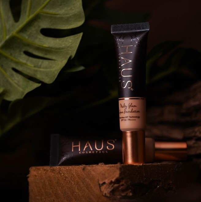New Melty Glam Aqua Foundation-HAUS
