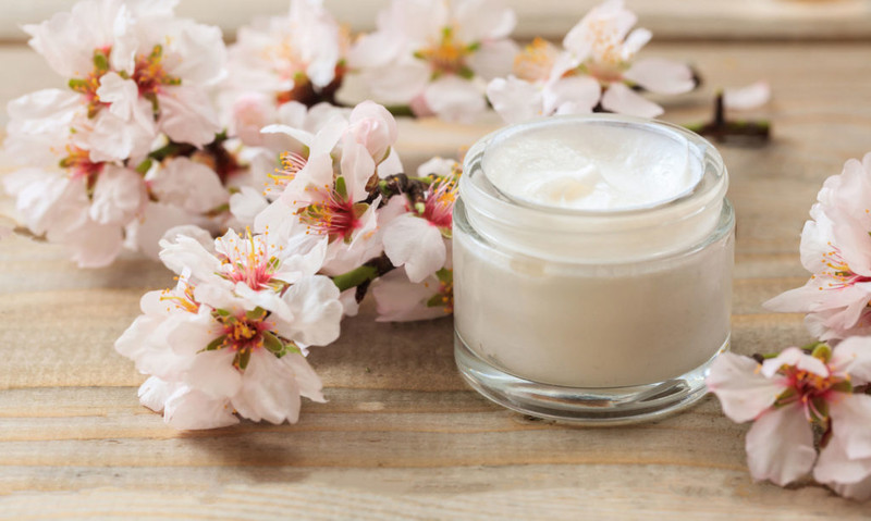 How to Incorporate Retinol into Your Skincare Routine for Brighter, More Even-Toned Skin-HAUS
