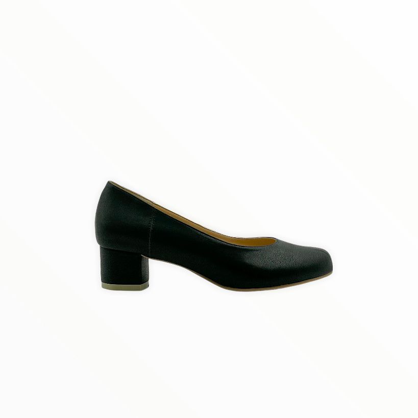 Remi Round Toe Low Heel Pumps