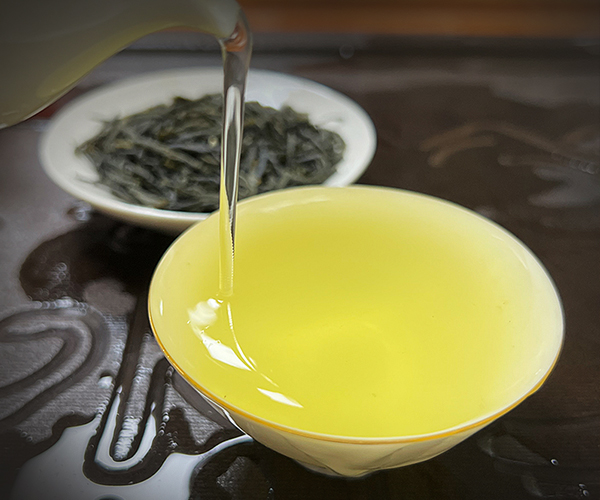 「綠茶 • 高山雲霧茶」沖泡方式-YINGFAI  INTERNATIONAL TRADE LIMITED