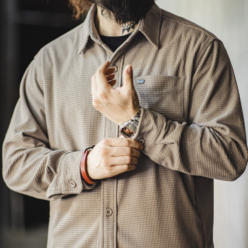 美式復古玉米粒格子襯衫翻領純色休閒鬆弛感長袖襯衣男秋-Retro's Wear