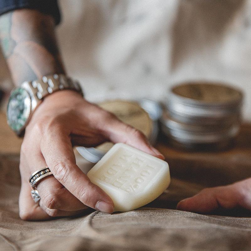 馬登工裝油蠟夾克補蠟用蜂蠟皮革保養固體油蠟-Retro's Wear