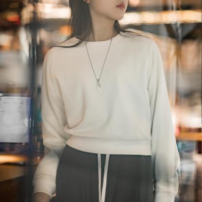 馬登女裝米白色高腰圓領衛衣小個子內搭打底外穿長袖上衣春新款-Retro's Wear