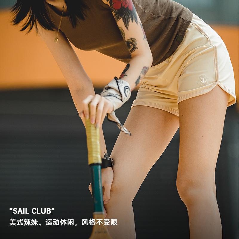 馬登女裝美式運動修身超短褲透氣夏季顯瘦腿長提臀休閑辣妹熱褲潮-Retro's Wear