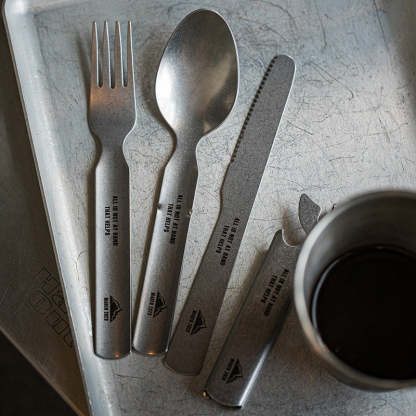 四合一露營餐具套裝戶外便攜不銹鋼多功能刀叉勺開瓶器-Retro's Wear