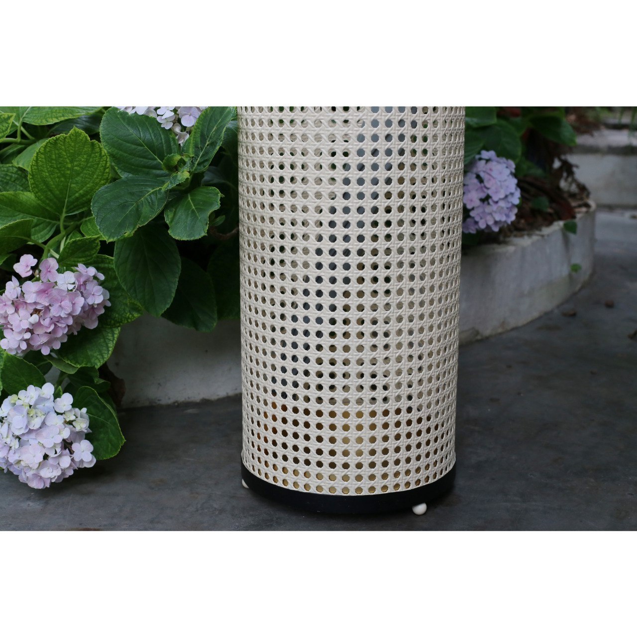 Rattan umbrella organizer holder stand