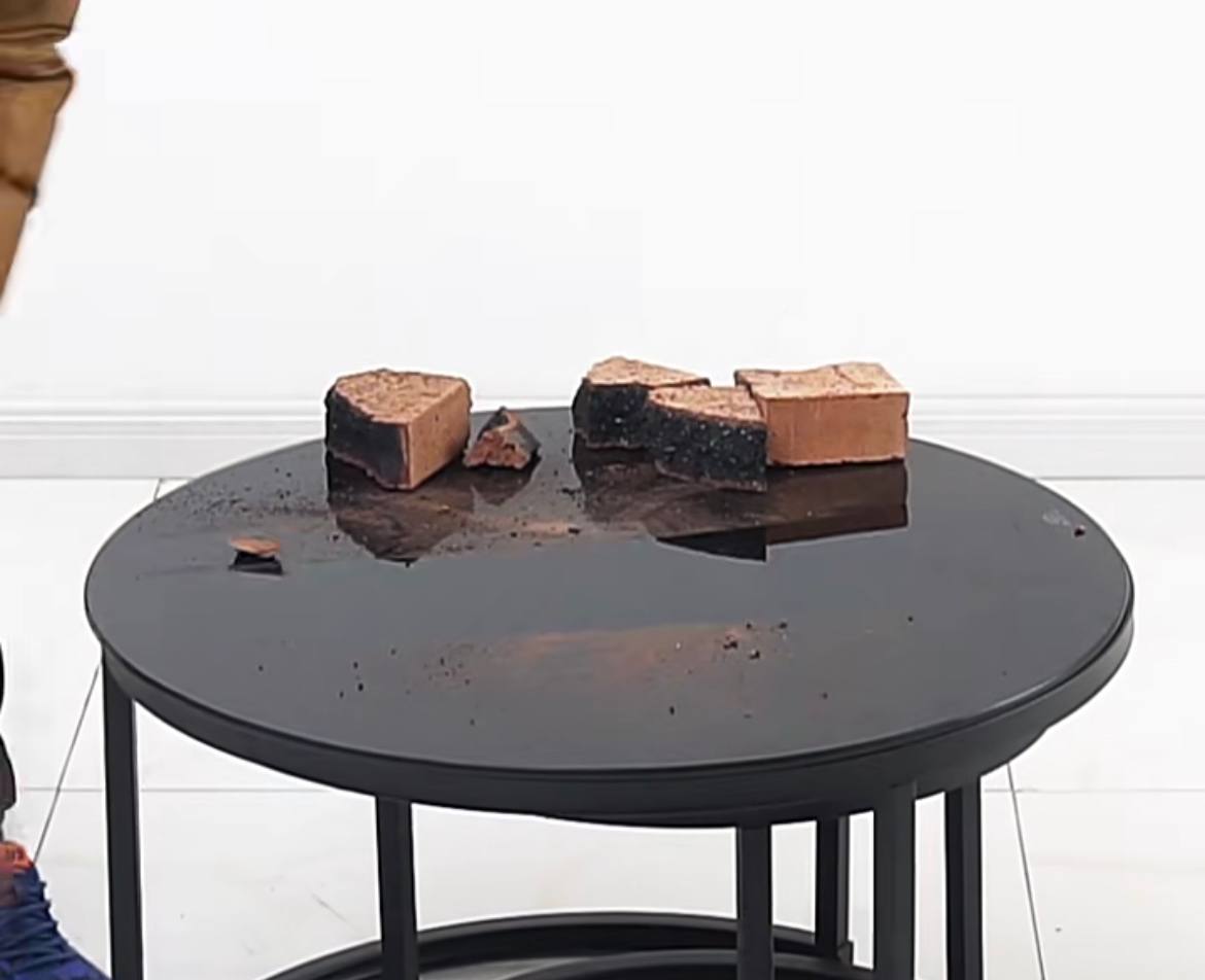 Euraca Twin Round Nesting Table - Tempered glass finish