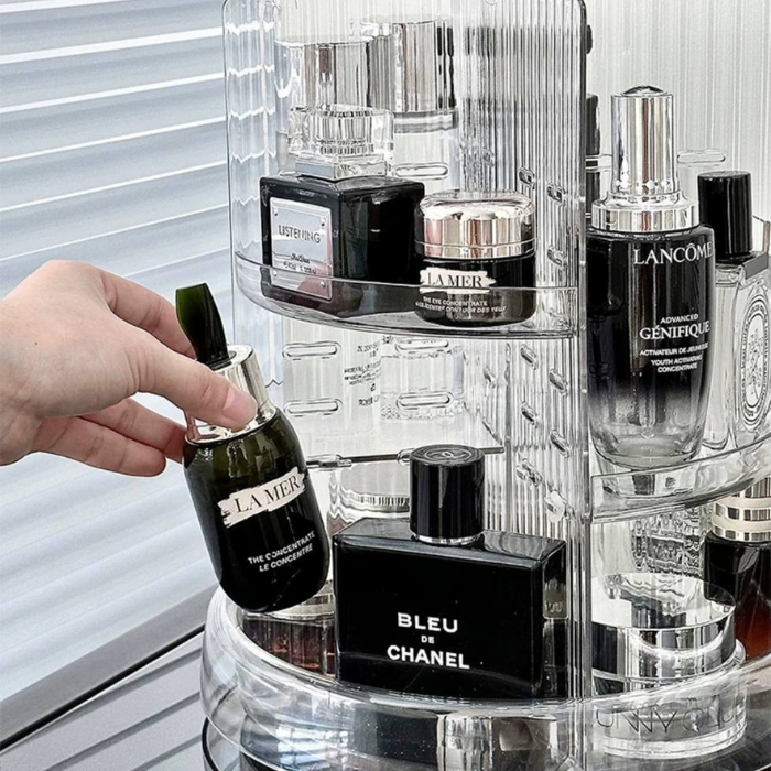 𝘿𝙞𝙖𝙢𝙤𝙣𝙙 Rotating Acrylic Makeup Organizer