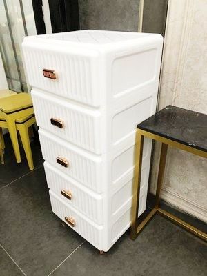 European 5 tier drawer cabinet