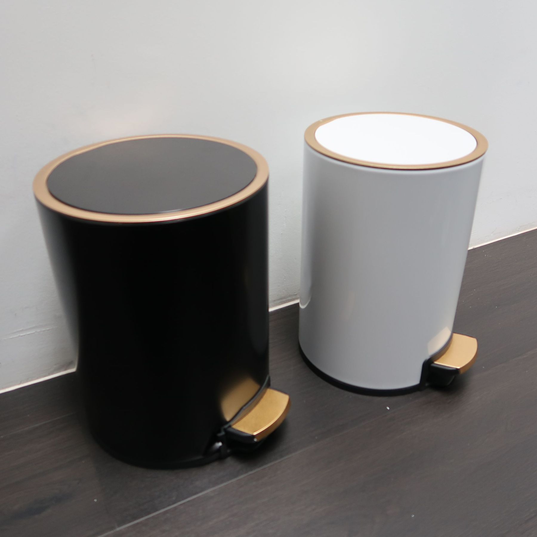 Classy Gold rim stainless steel waste bin