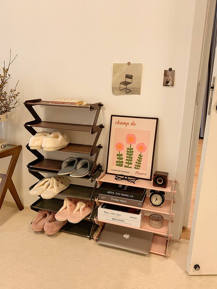 Zig zag collapsible shelf / shoe rack organiser