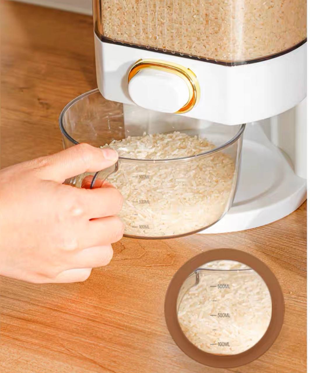 Minimalist living Rice dispenser