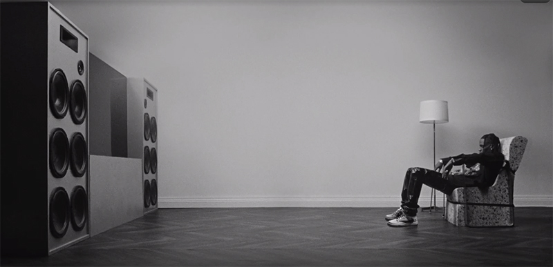 Travis Scott,PlayStation,Nike, 限量 24 双的亲友限定!网友晒出「反钩」PS x Dunk Low!我酸了! Travis Scott,PlayStation,Nike, 限量 24 双的亲友限定!网友晒出「反钩」PS x Dunk Low!我酸了!