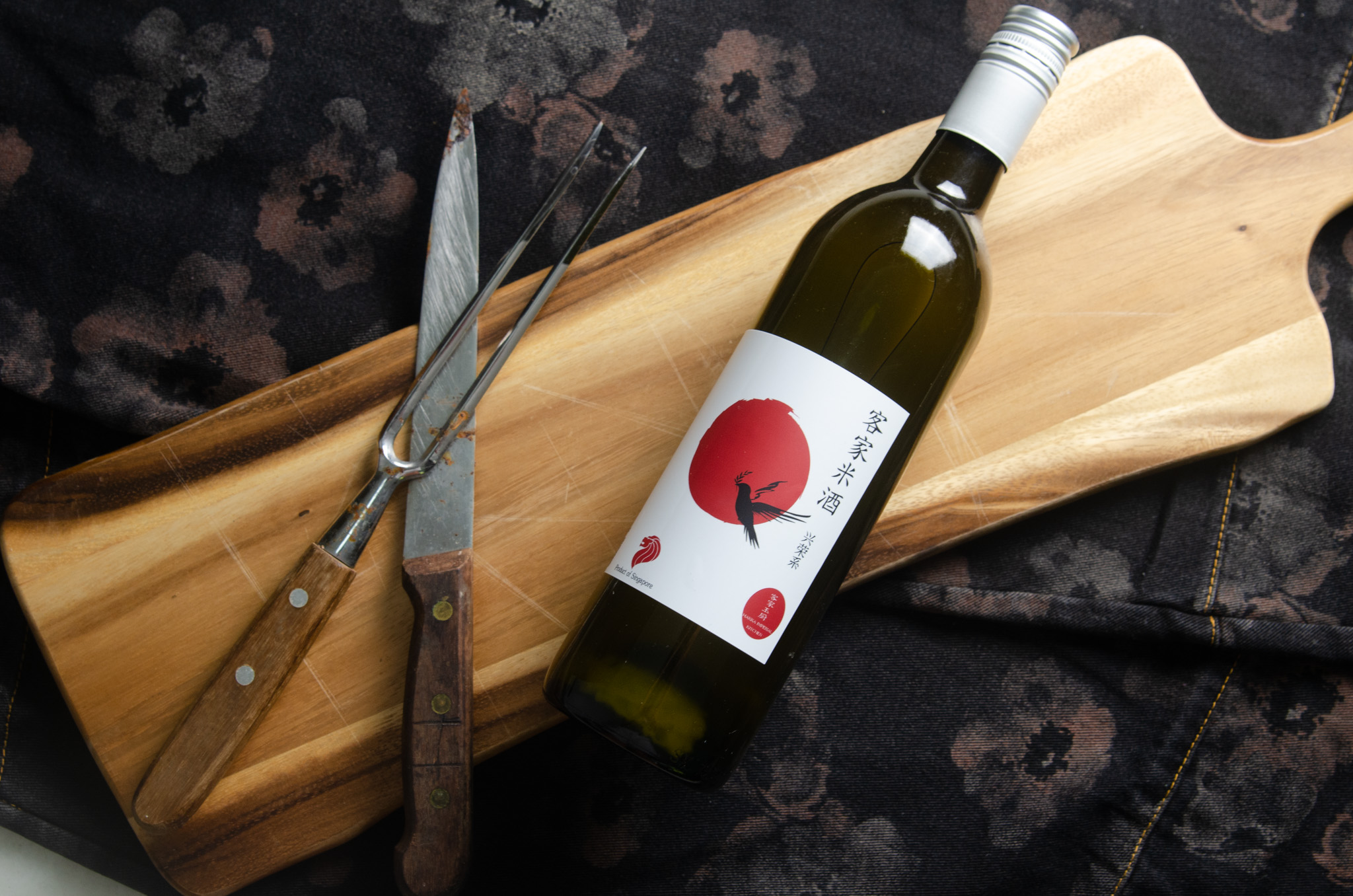 Hakka rice wine, Dove label  (客家米酒 , 兴荣系)