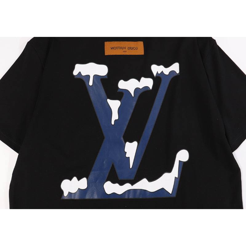 LOUIS VUITTON（ルイヴィトン）DO A キックフリップTシャツ 2色