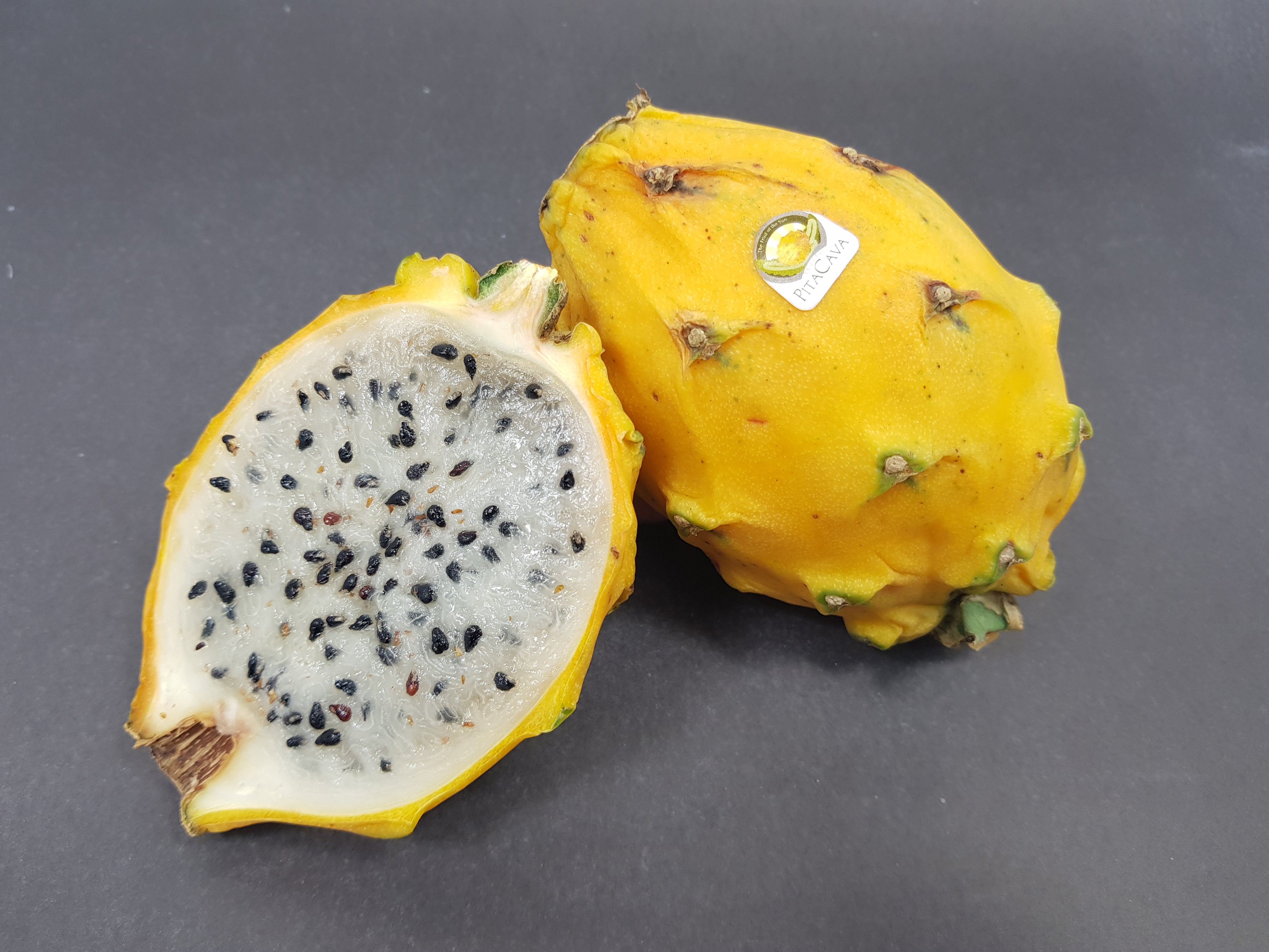 Ecuador Yellow Dragon Fruit / Pitaya