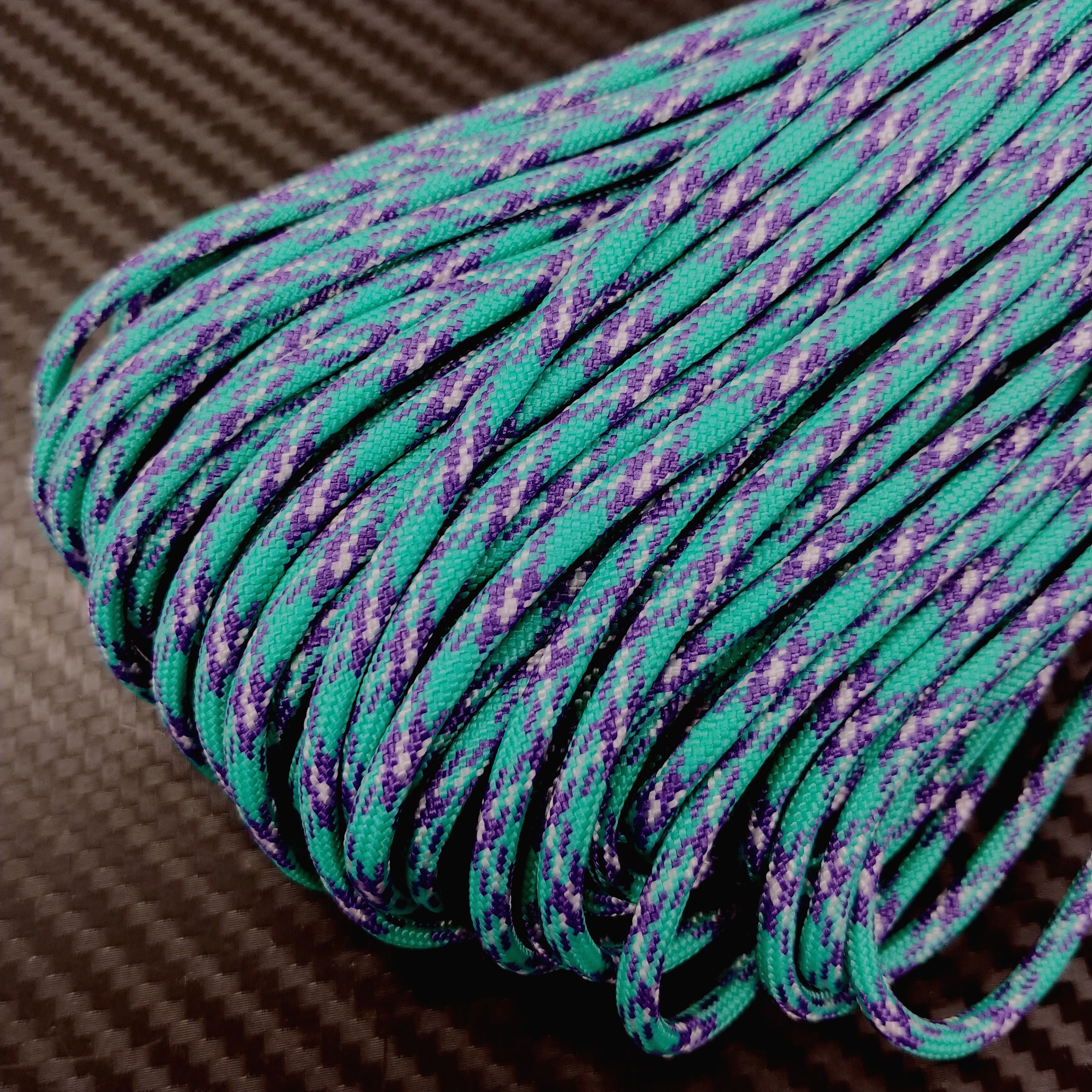 Black Stealth - 550 Paracord (4mm)(30m)