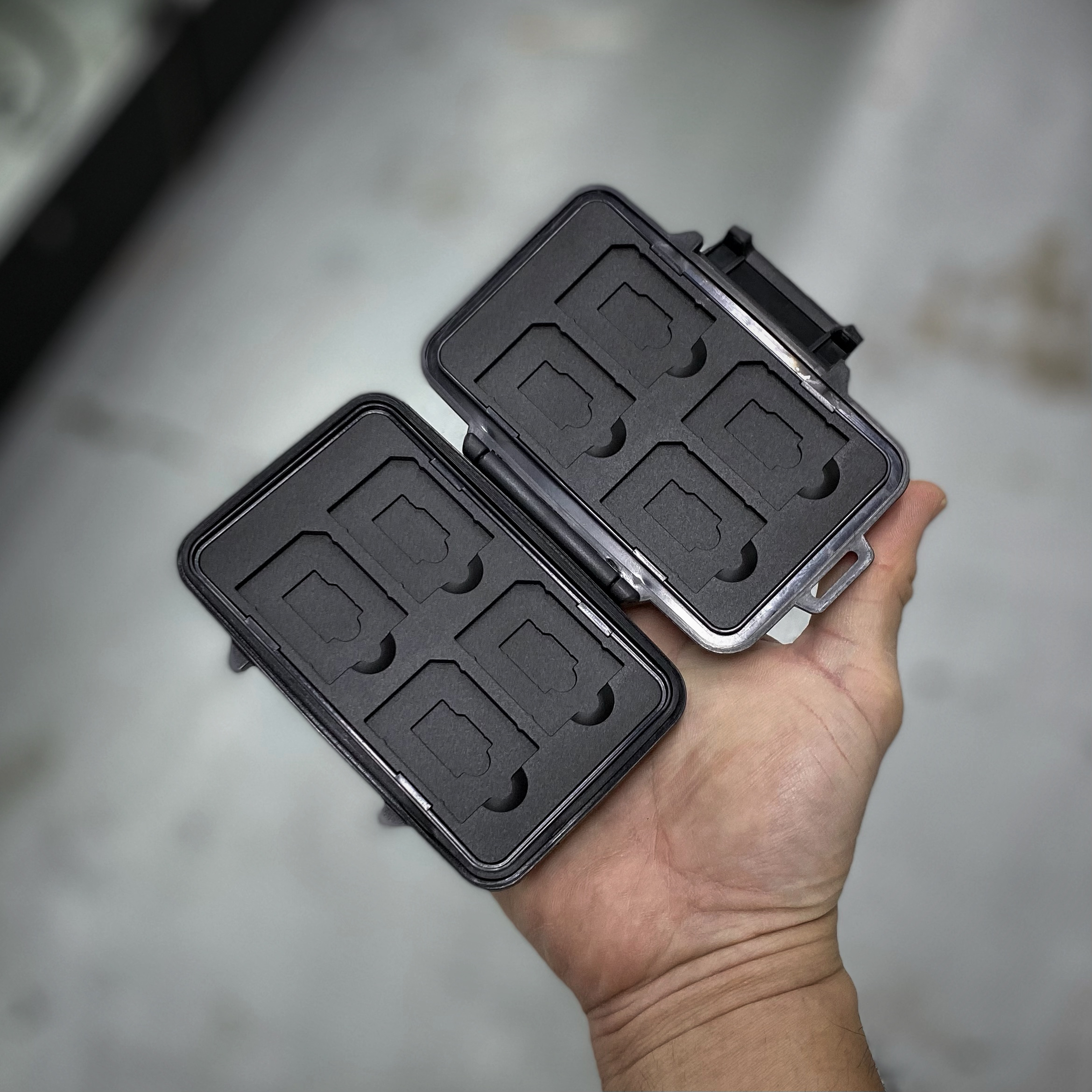 Heavy Duty Memory Card Case 1