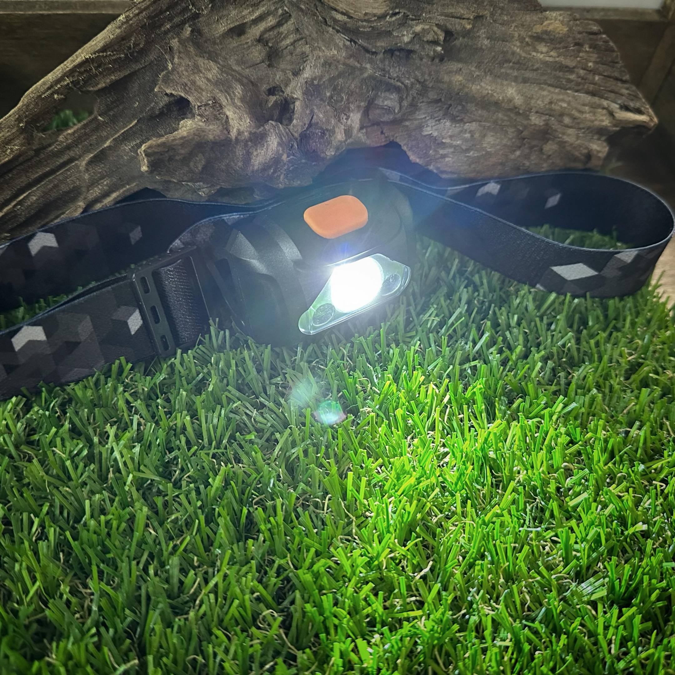 Extreme Basic 3xAAA Headlight with Red LED