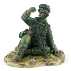 Die Cast - SA002 Platoon Commander giving orders to advance