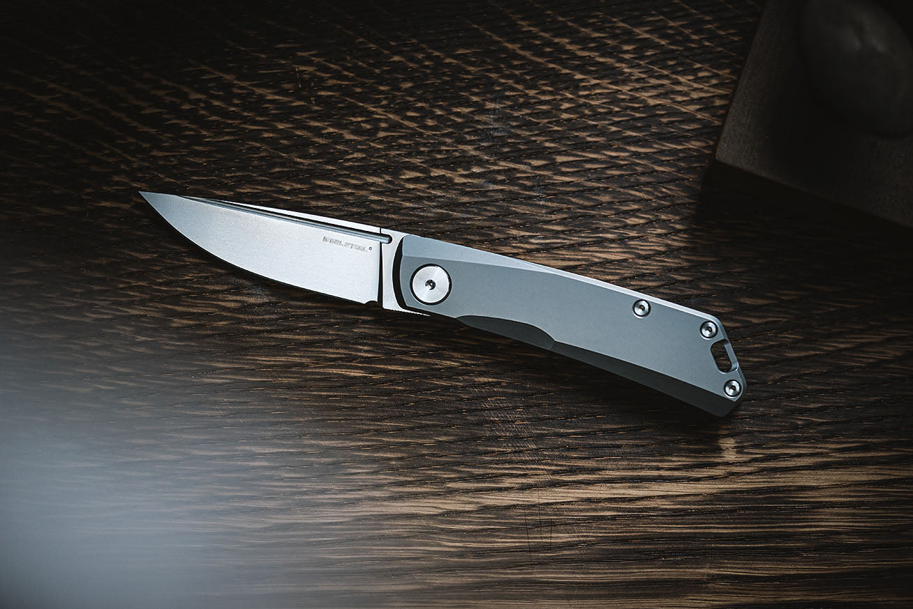 RealSteel -  Luna Titan Folding Knife