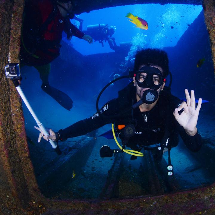 Boomerang Tool Company - Tactical Retractable Gear Tether Carabiner