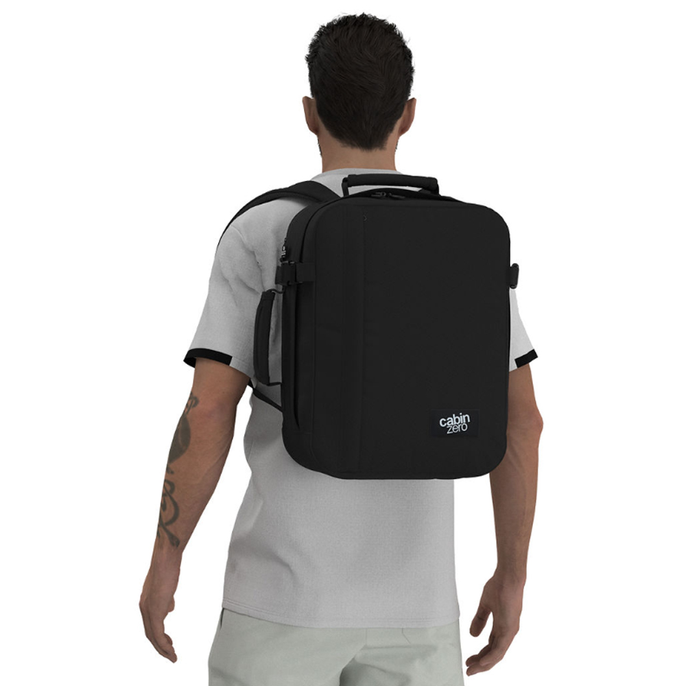 CabinZero - Classic Tech 28L Backpack