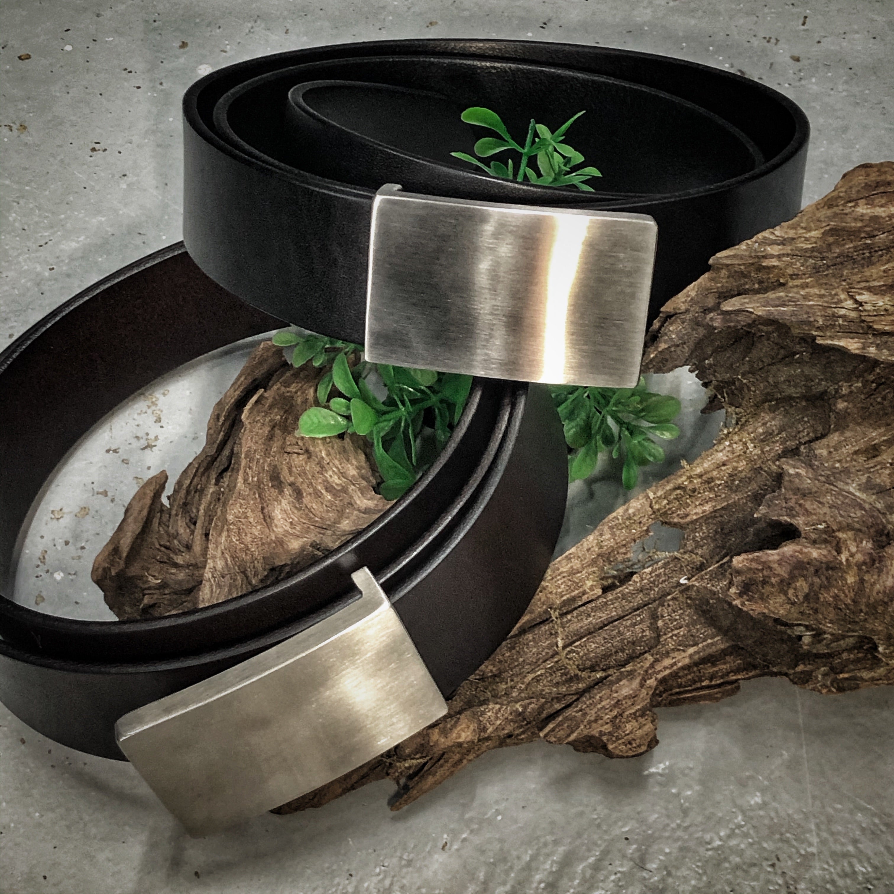 Black Stealth - Professional Italian Leather 304S Steel Belt