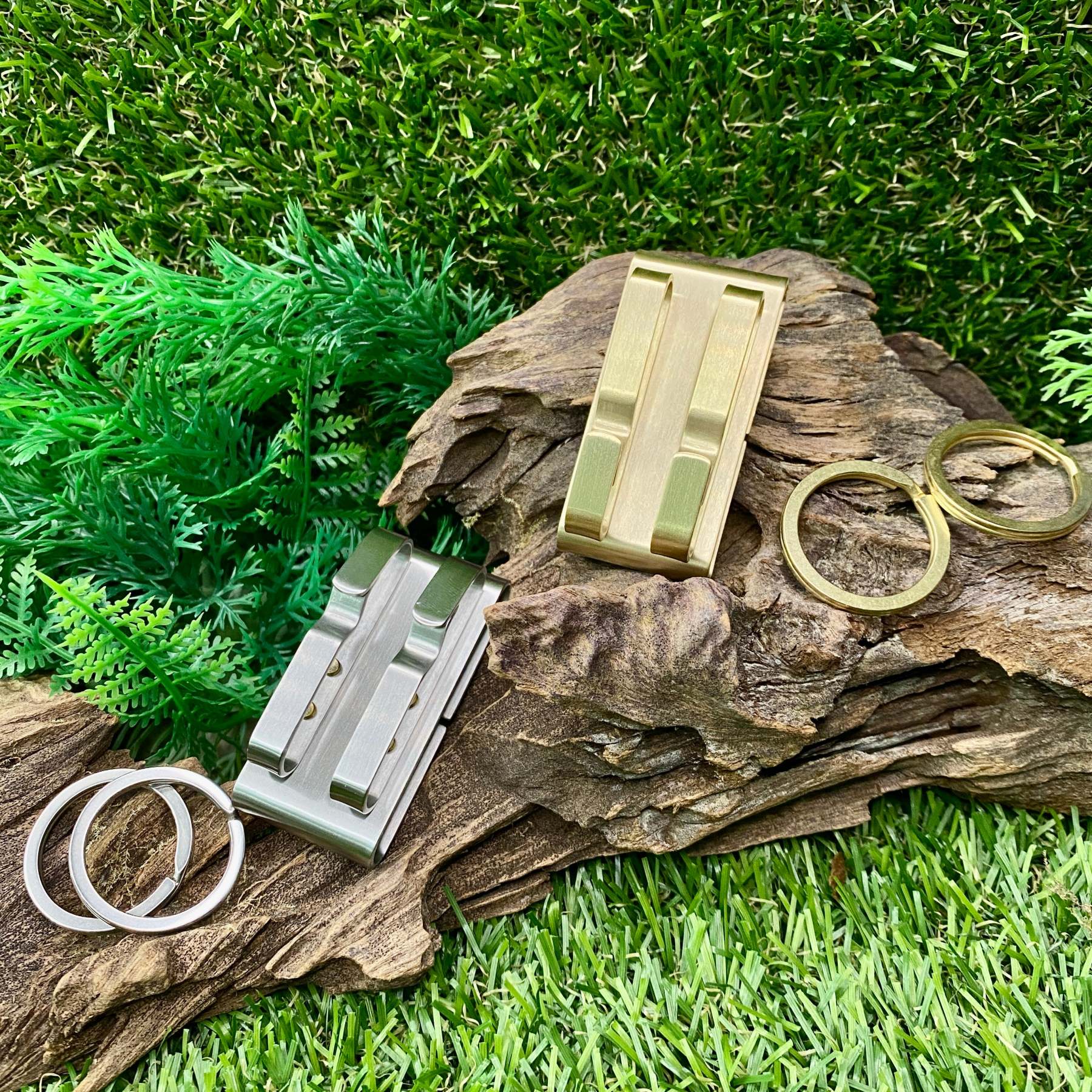 Double Keychain Belt Holder (Brass / Stainless Steel)