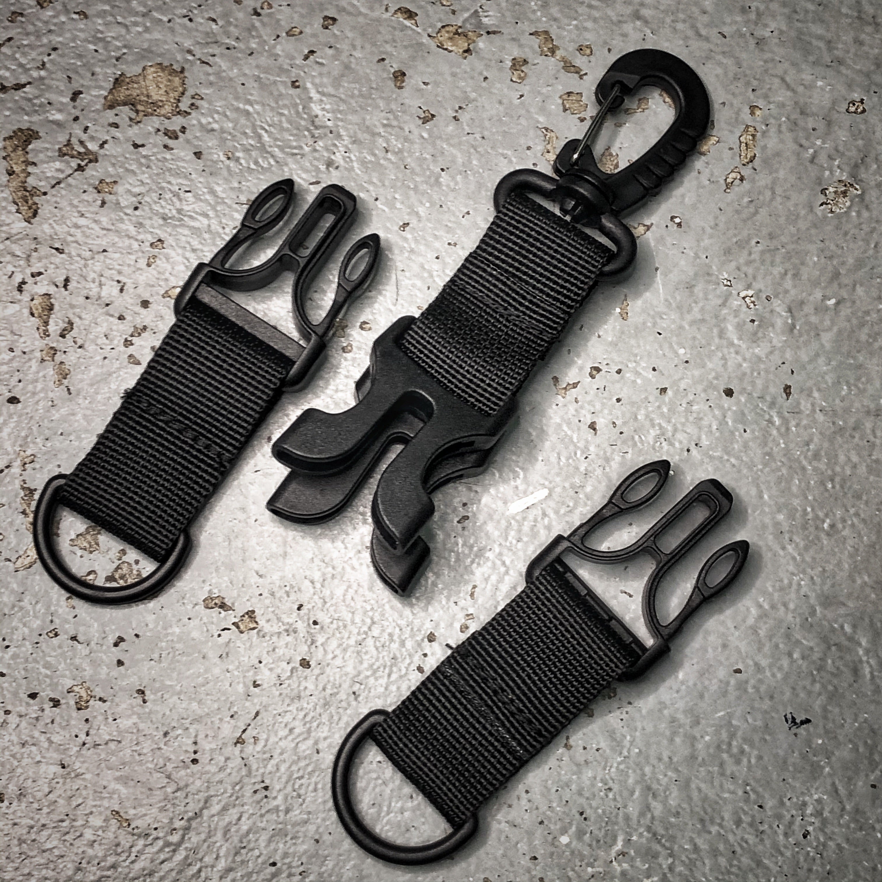 Black Stealth -  Detachable Dual Keyring Split with Hook