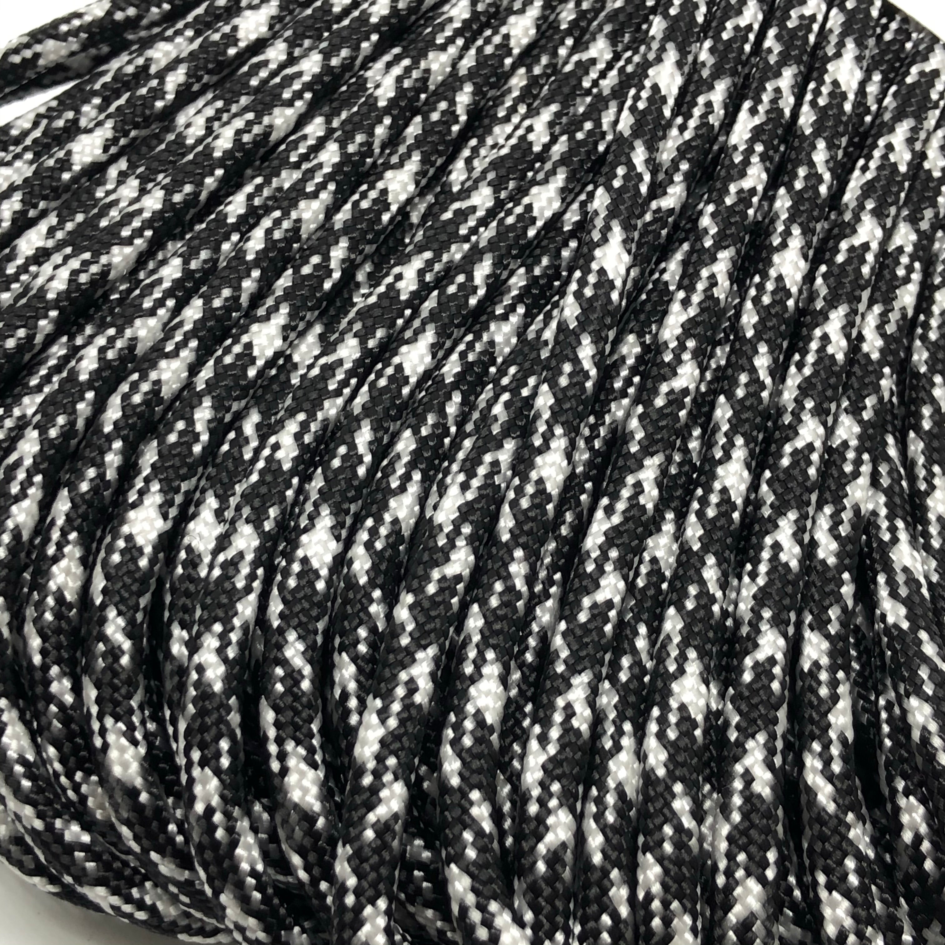 Black Stealth - 550 Paracord (4mm)(30m)