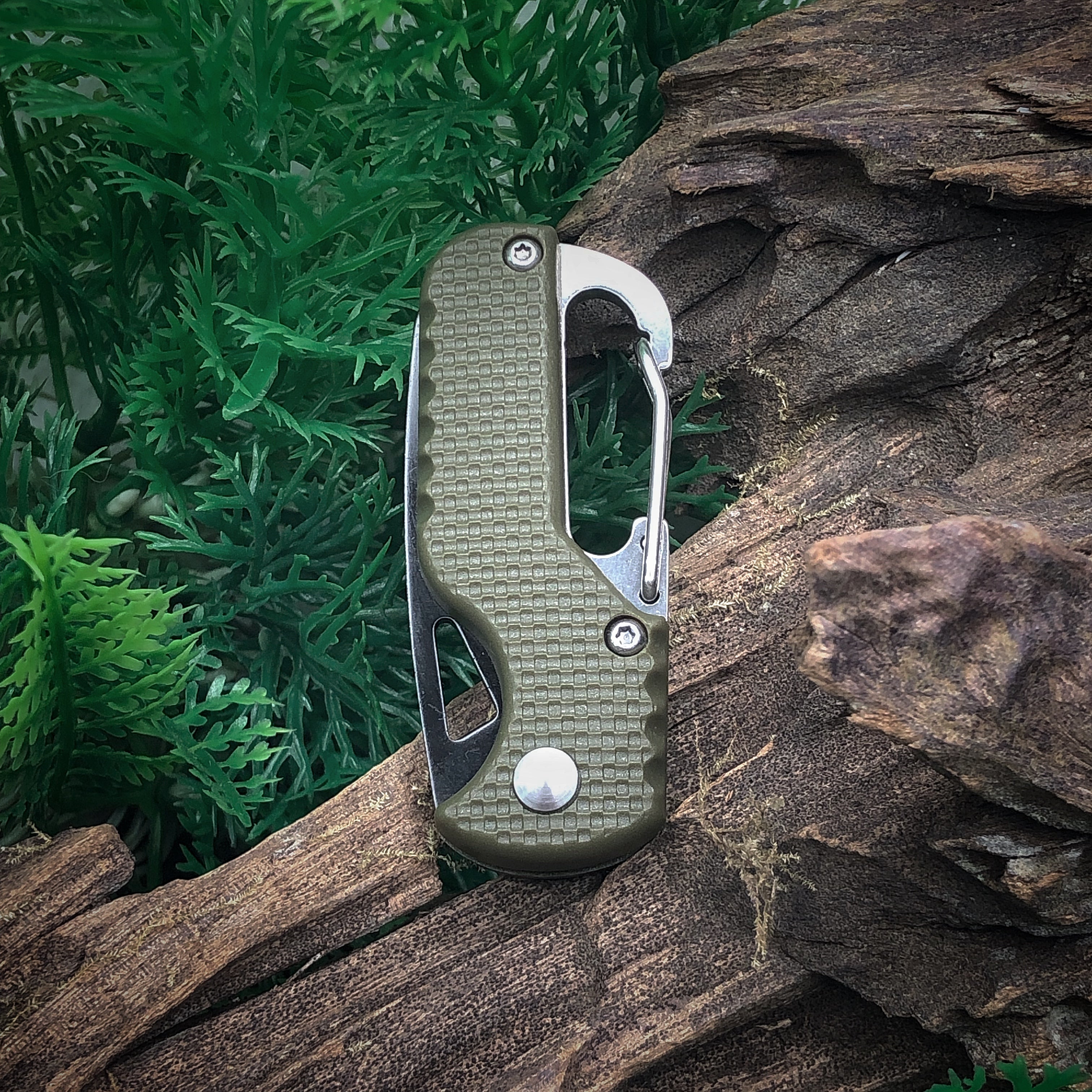 Military Supply Safety Cutter With Carabiner