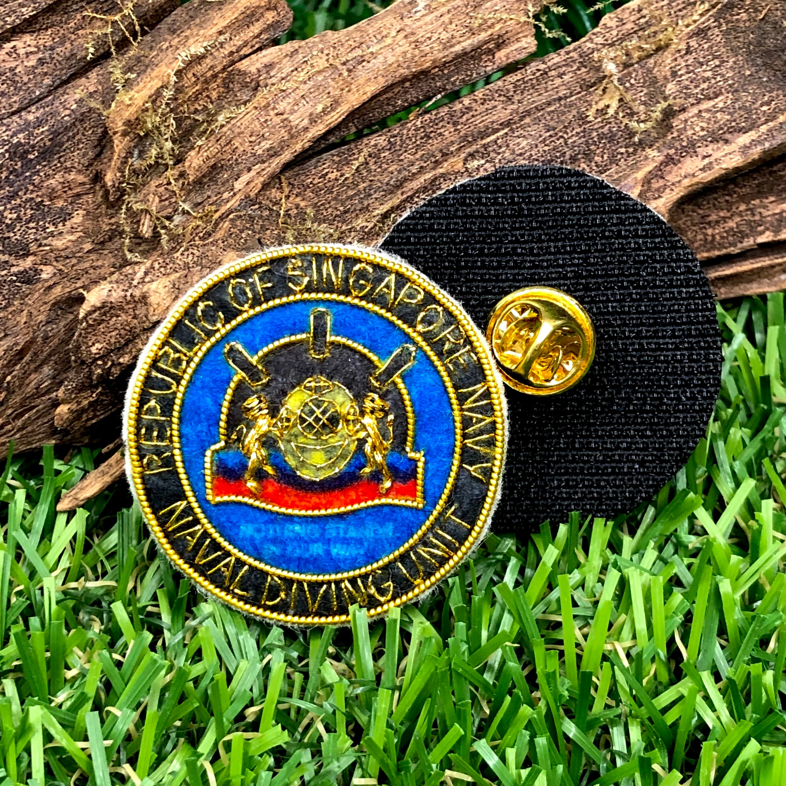 Hand Embroidered Pin / Velcro Patch - Navy Diving Unit