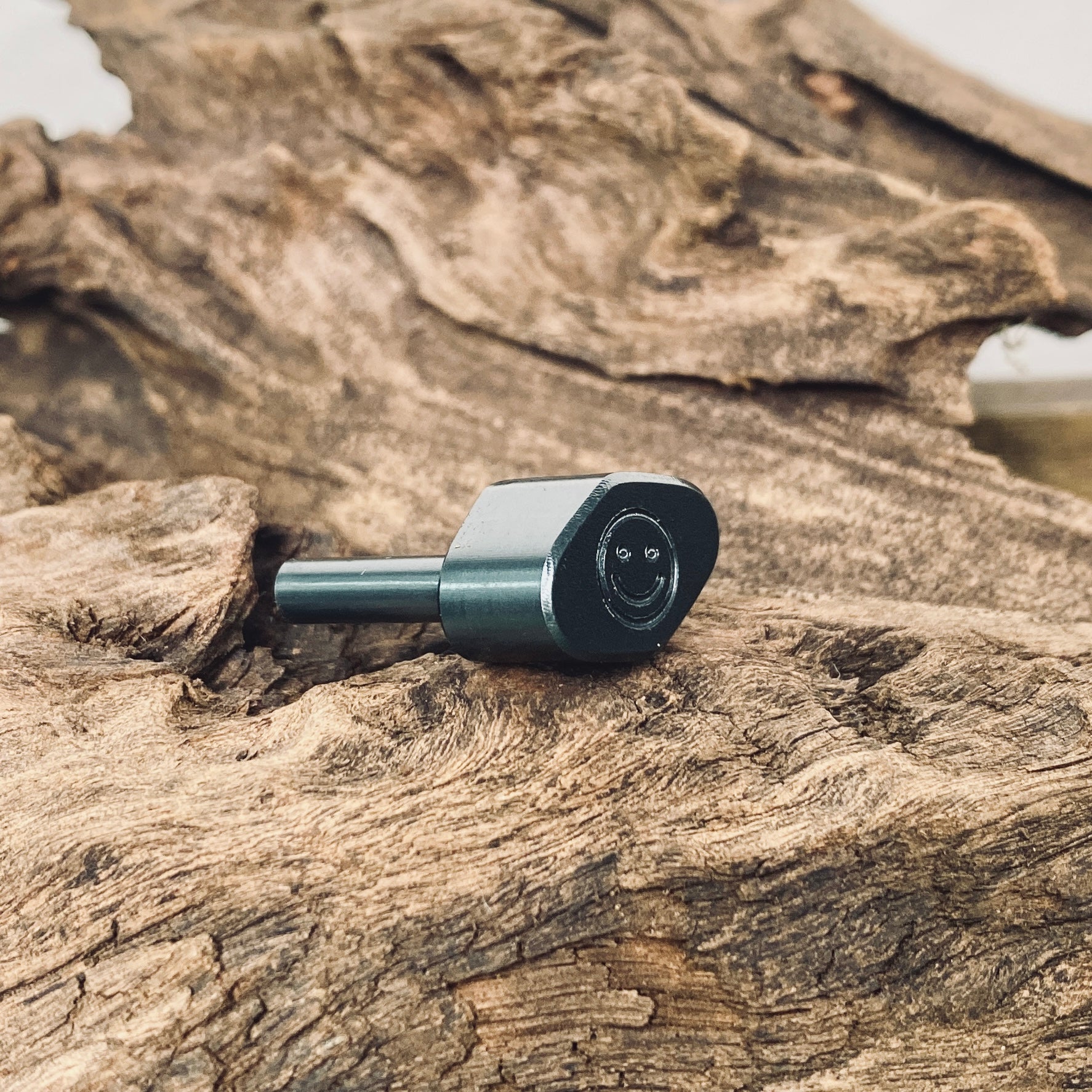 Worker - Nightingale Metal Accessories