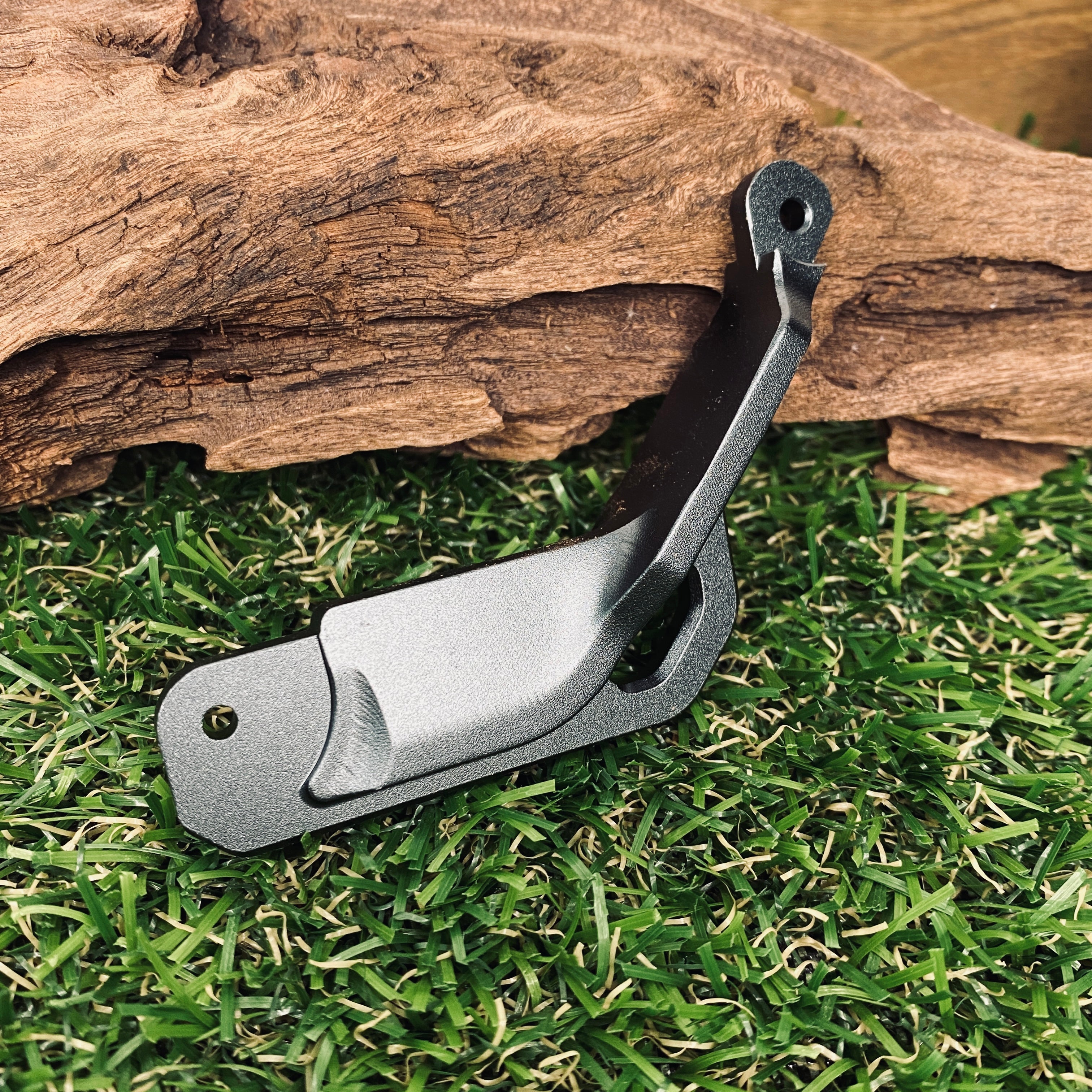 Worker - Nightingale Metal Accessories