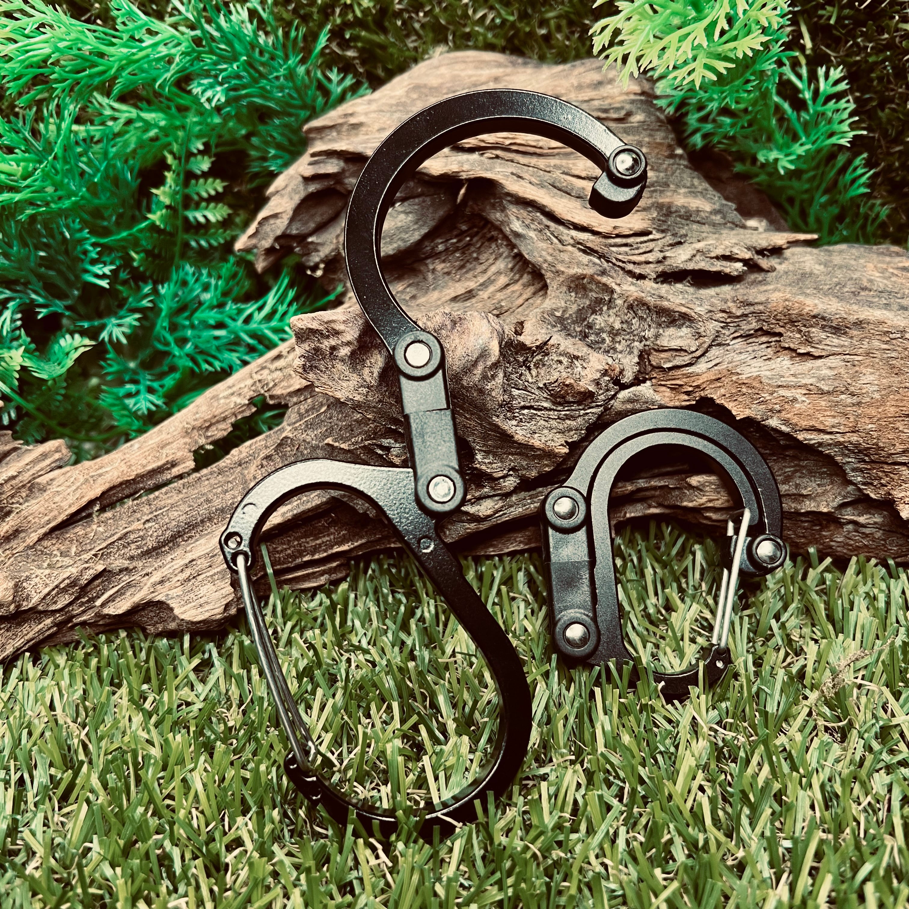 Black Stealth - Carabiner Hook