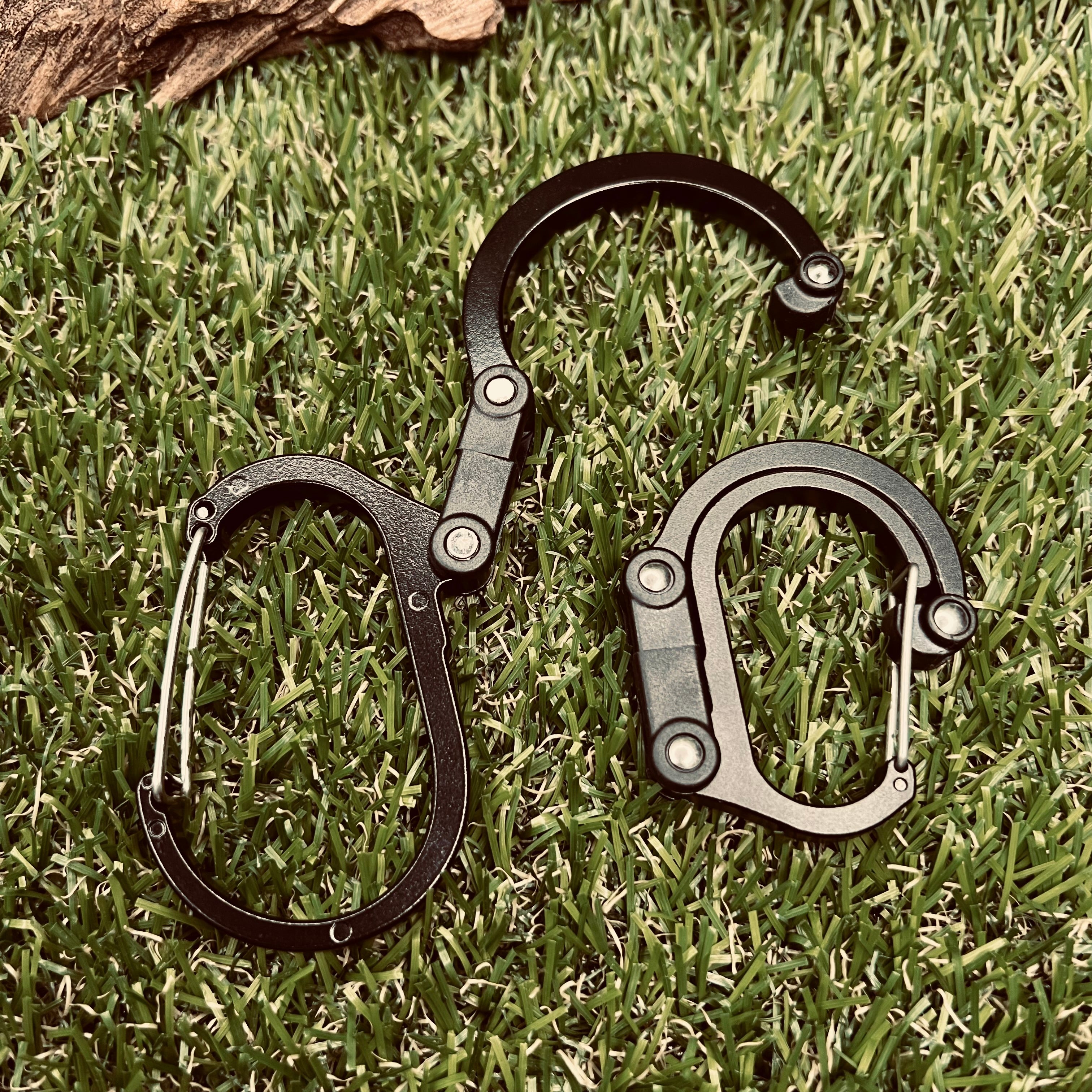 Black Stealth - Carabiner Hook