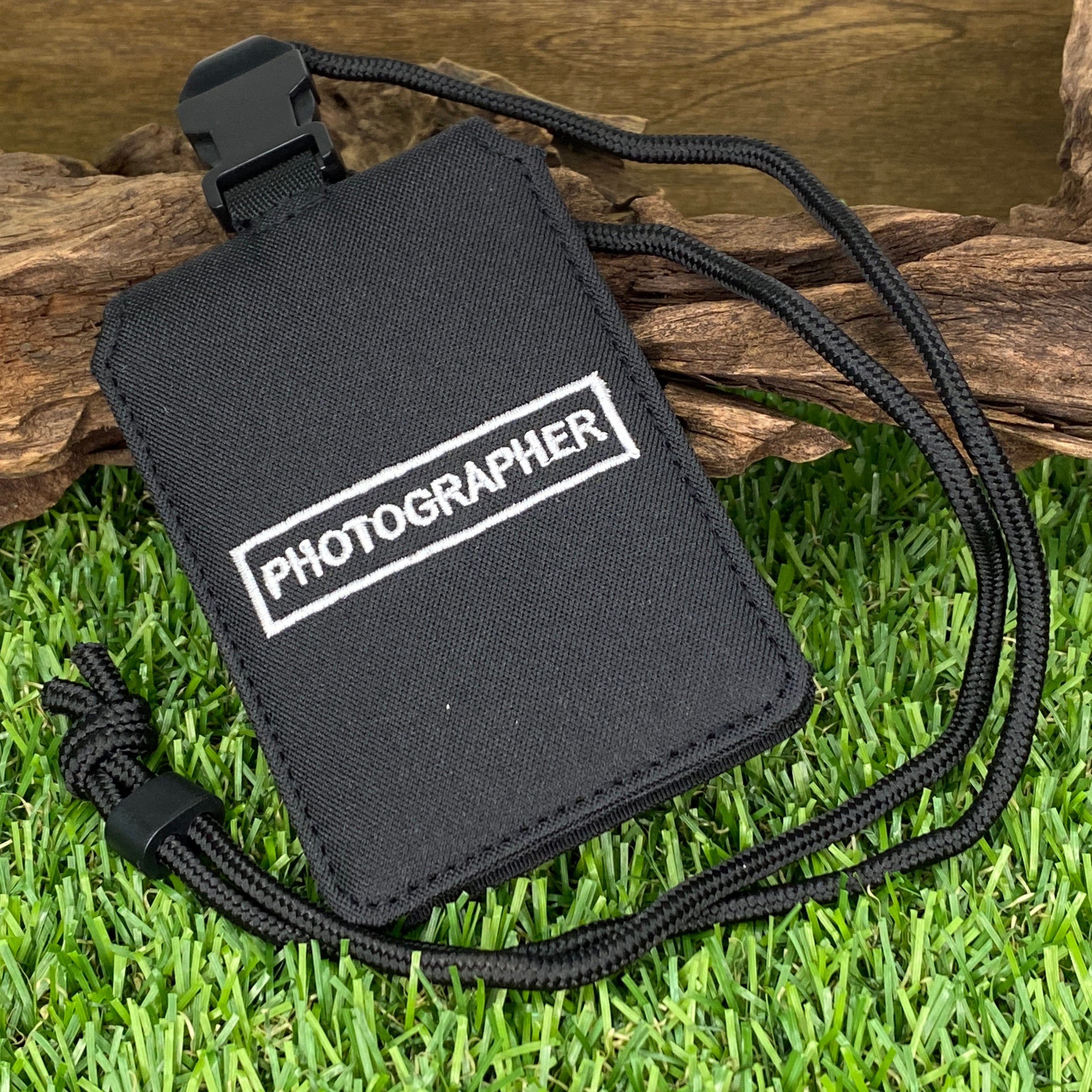 High Desert - Tactical Neck ID Holder (Vertical V1)