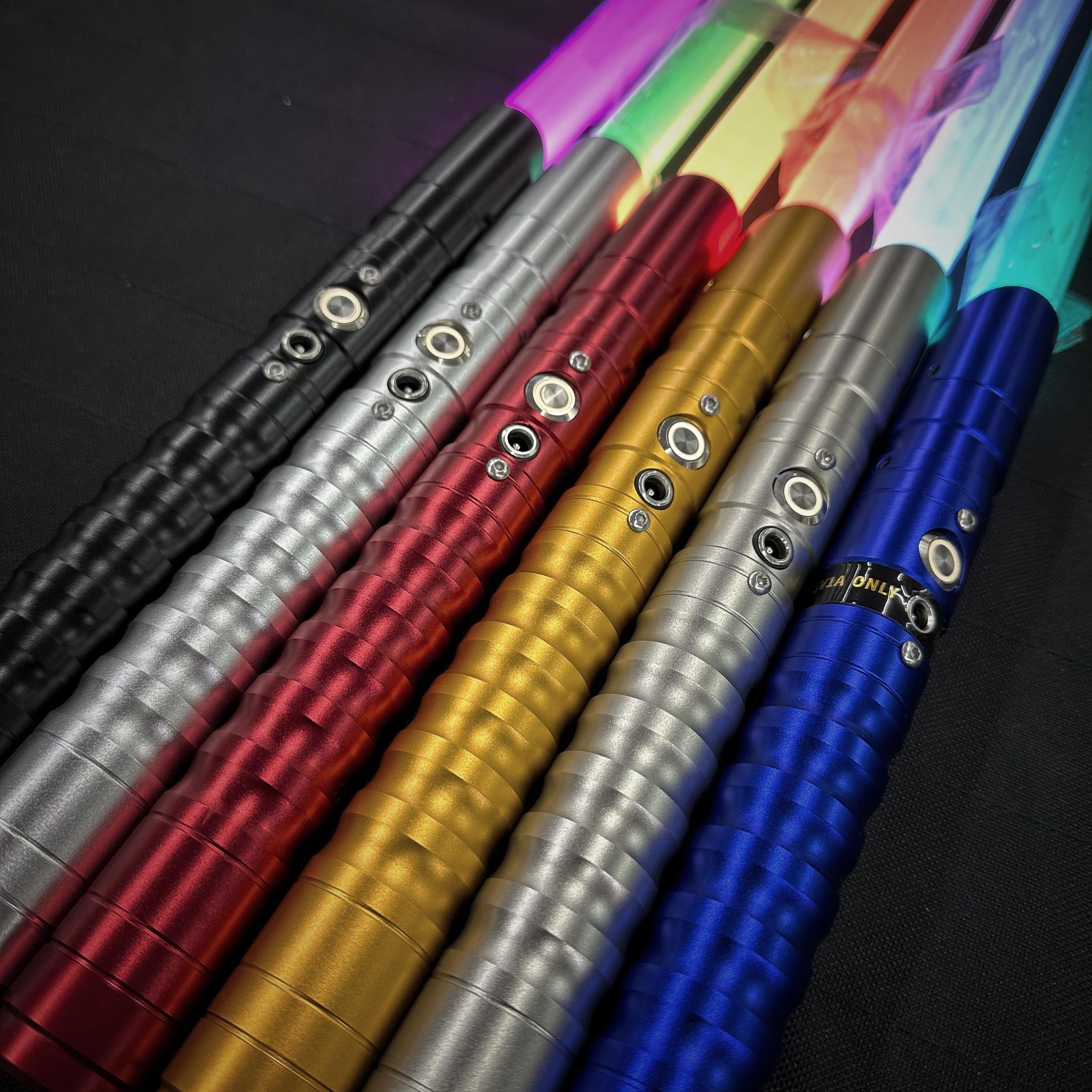 Krucible Sabers - Kyrios Combat Lightsaber (11 Colours)