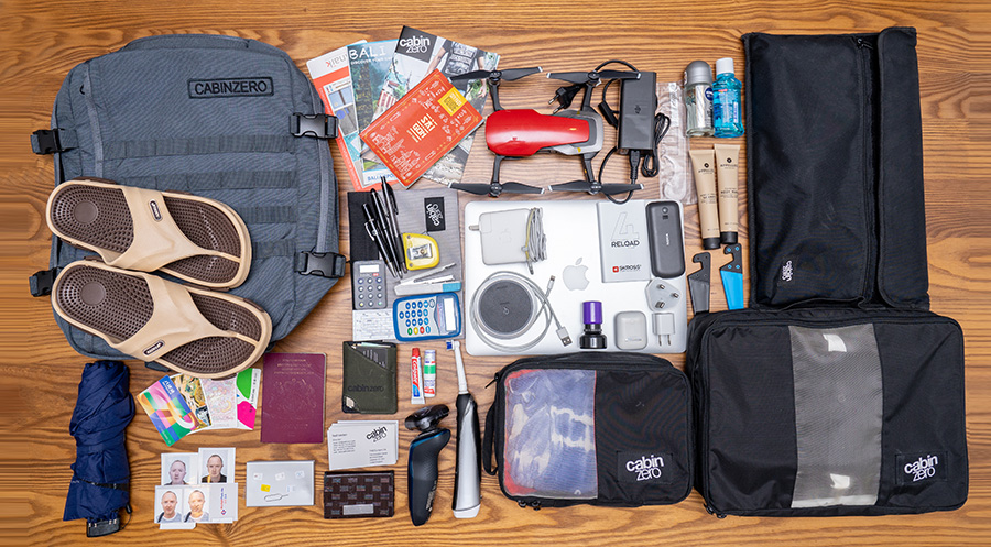 CabinZero - Classic Cabin Cube (Absolute Black)