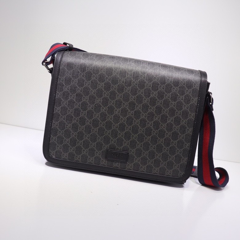 Gucci Courier Gg Supreme Shoulder Bag 474138 in black