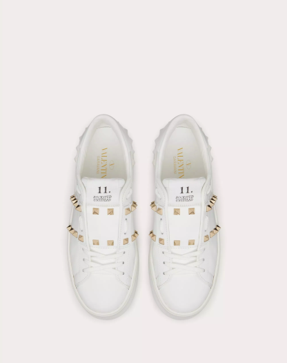 FLATFORM ROCKSTUD UNTITLED SNEAKER IN CALFSKIN