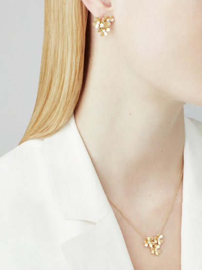 Frivole pendant with 3 flowers, miniature style