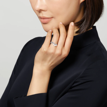 JOSÉPHINE AIGRETTE RING White gold, pearls, diamonds