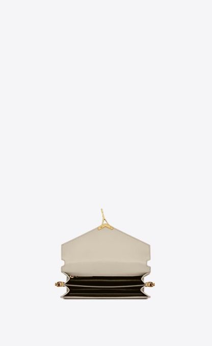 CASSANDRA MEDIUM CHAIN BAG IN SMOOTH LEATHER