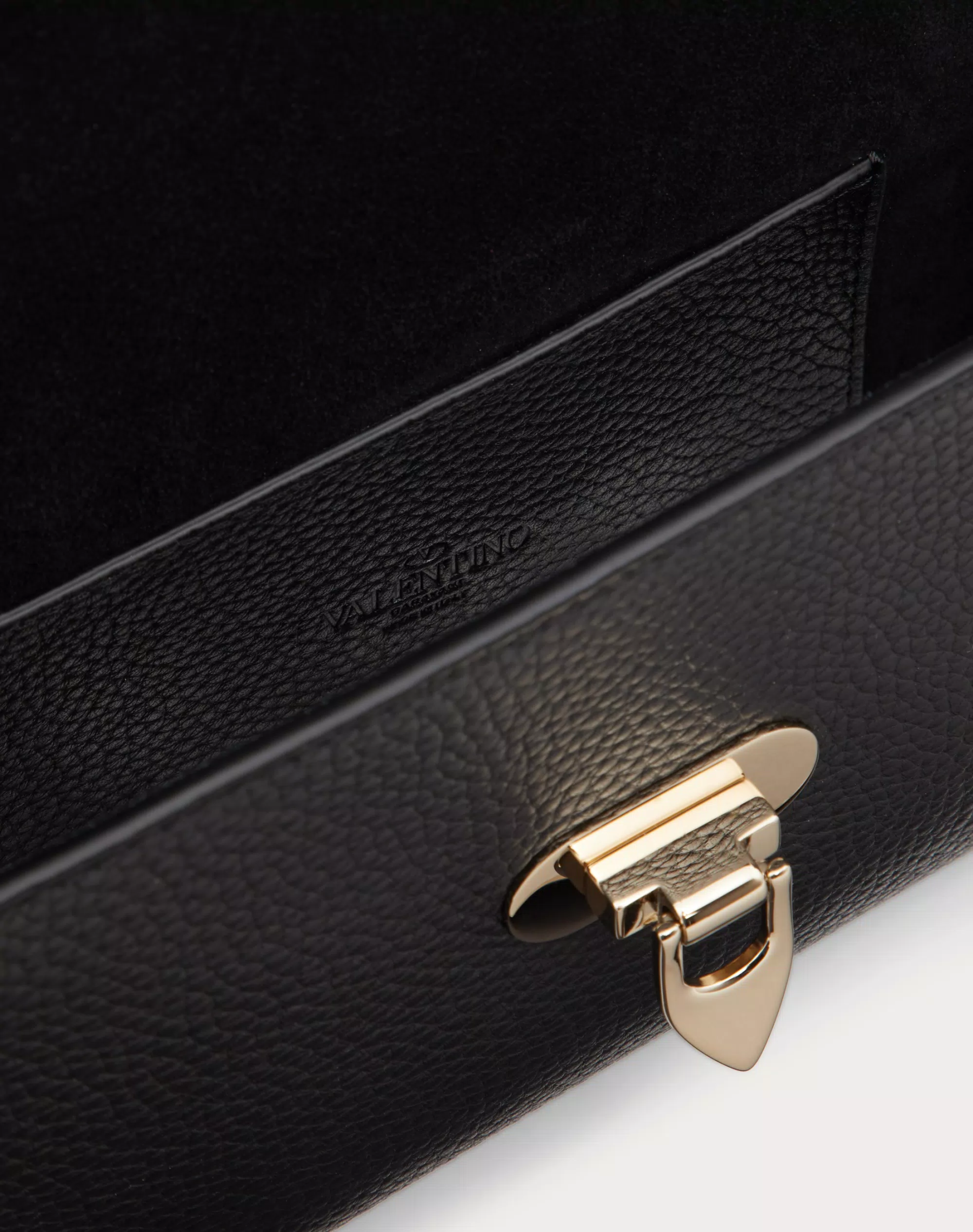 SMALL ROCKSTUD GRAINY CALFSKIN CROSSBODY BAG