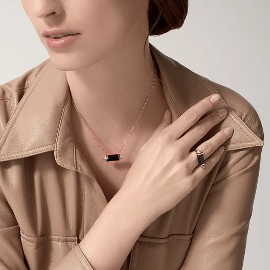 LES BERLINGOTS DE CARTIER NECKLACE MEDIUM MODEL